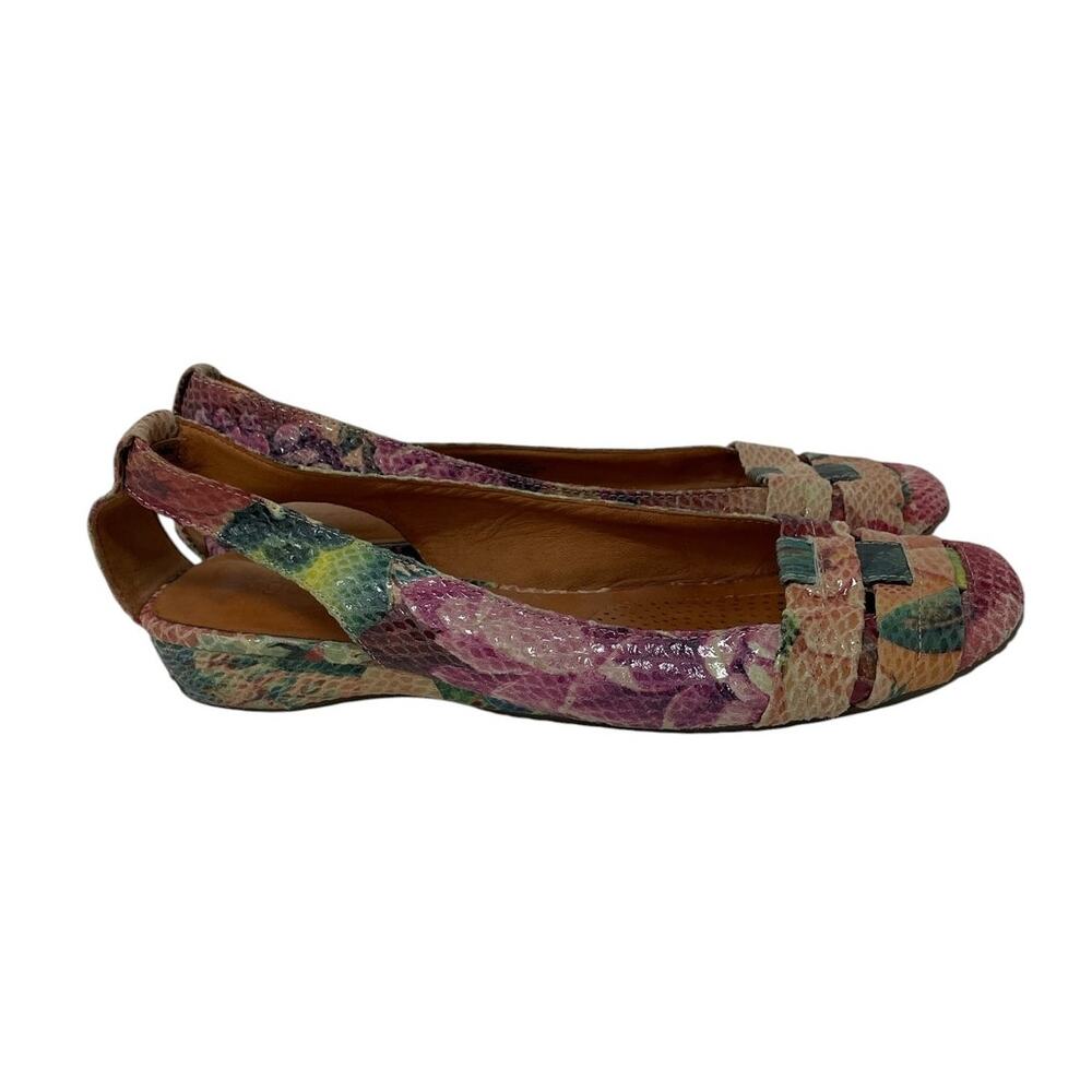 Gentle Souls Kenneth Cole It's So Fun Leather Floral Sling Back Sandals Sz 8.5M - Picture 3 of 13